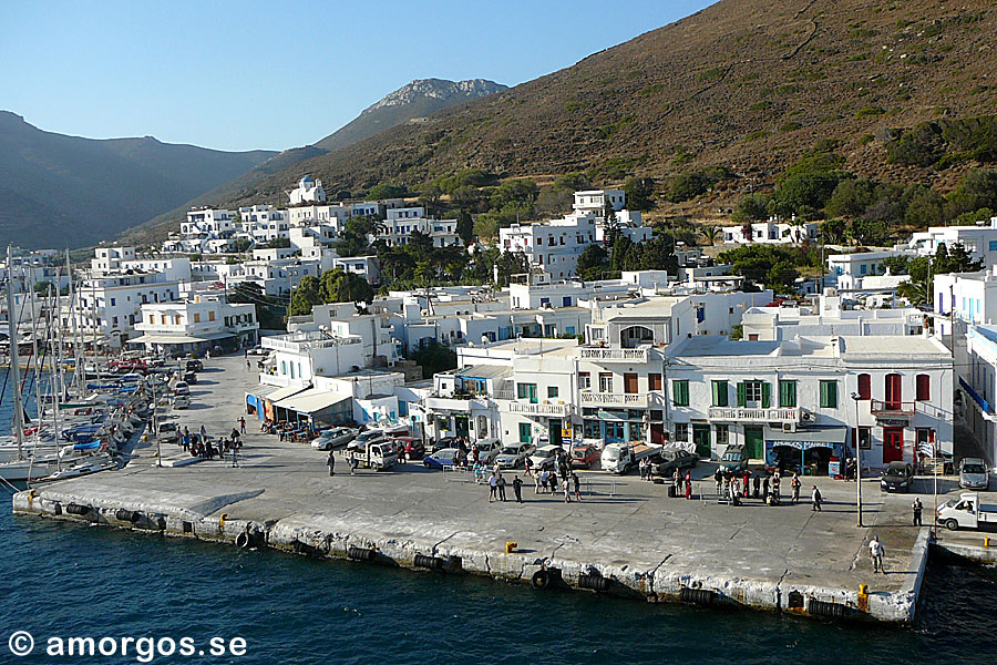 Hamnen i Katapola på Amorgos.